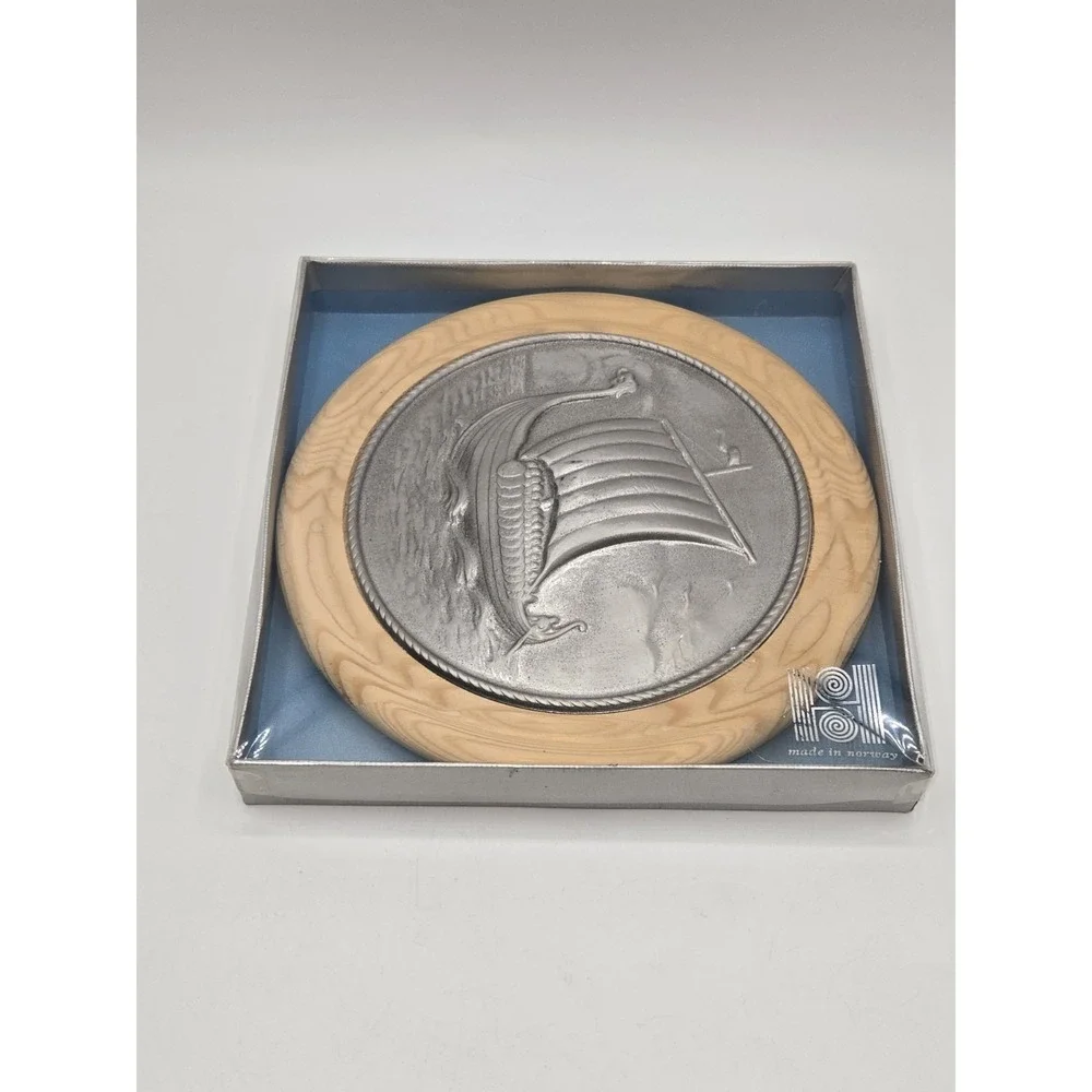 Vintage Norway Pewter Viking Ship Plate Wood Wall Plaque Norse‎ Decor